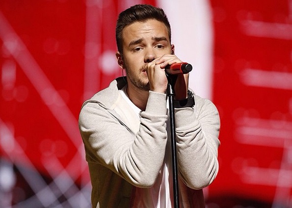 Putus dengan Sophia Smith, Liam Payne Galau