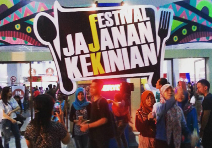 Menikmati Makanan Jadul di Festival Jajanan Kekoenoean 
