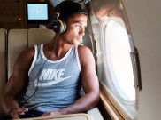 Headphone Spesial Cristiano Ronaldo Siap Pesan