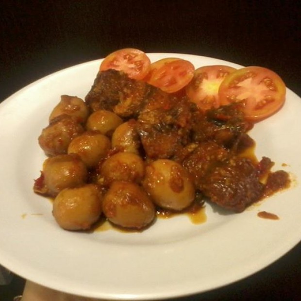 Resep Tongkol Balado Bertelur Pindang