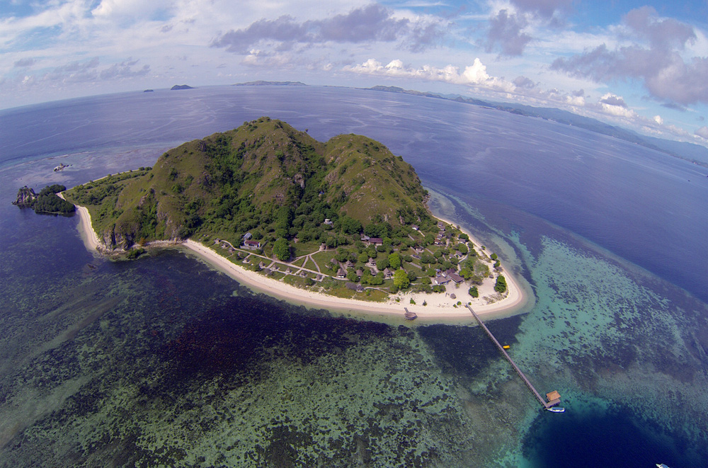  Melancong ke Pulau Kenawa, Surganya Sumbawa