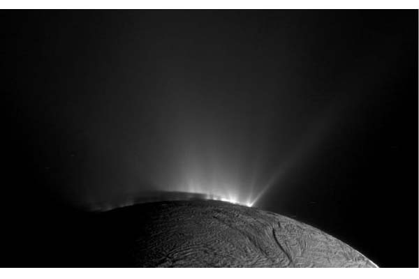 Satelit NASA Siap Jelajahi Bulan Saturnus