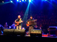Iwan Fals Meriahkan Konser 'Nyanyian Bangsa'