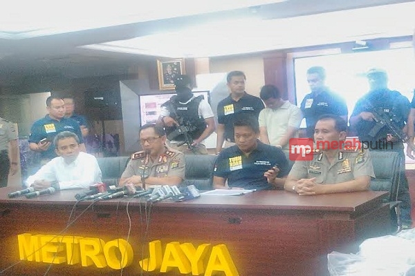 Pelaku Ledakan Mal Alam Sutera Racik Bom dengan Botol Racun Serangga