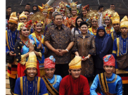 SBY Salat Minta Hujan di Padang