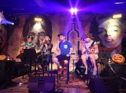 Saint Loco Gemparkan Clique Kitchen and Bar