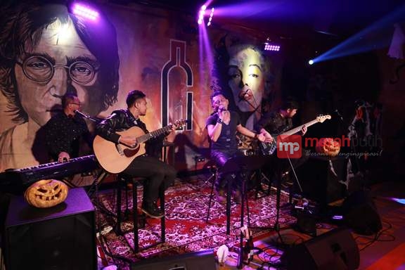 Clique Kitchen and Bar Siap Dijadikan Sarang Para Musisi