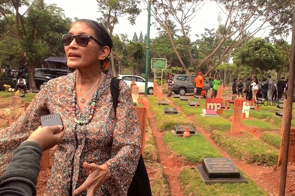 Jajang C Noer: Pak Raden Pahlawan Budaya