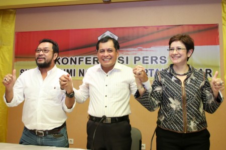 Nurdin Halid-Yorrys Raweyai Ketua Tim Pemenangan Golkar di Pilkada 2015