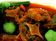 Cicipi Resep Sop Buntut Asam Padeh yang Menggugah Selera