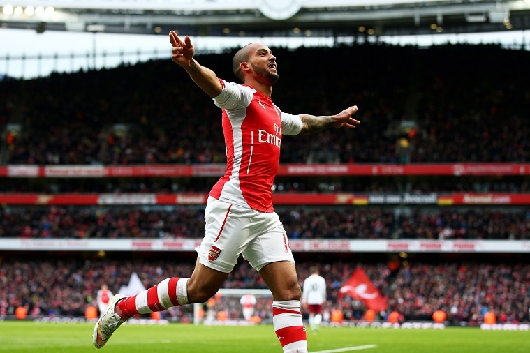 Wenger Akan Jual Walcott Tahun Depan
