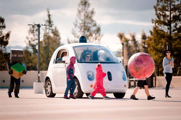 Mobil Self Driving Google Lebih Ramah Anak