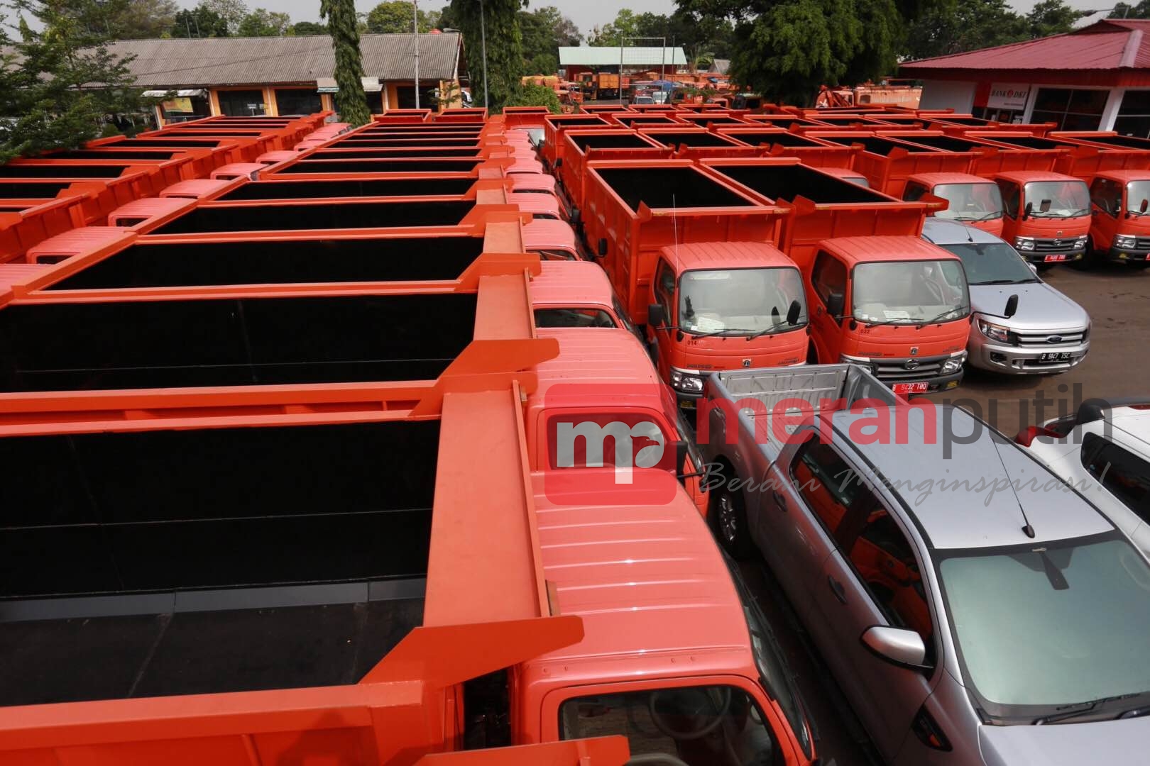 Ratusan Truk Sampah Jakarta Belum Lolos Uji KIR