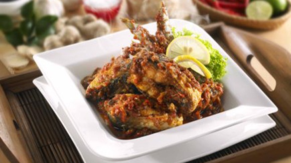 Sajikan Kenikmatan Bandeng Bumbu Bali di Rumah