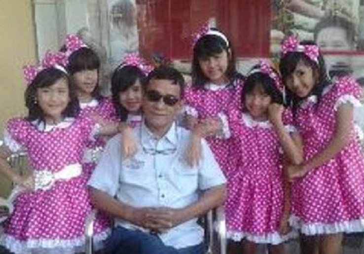 Papa T Bob Tuntut Inul Daratista Rp5 Miliar