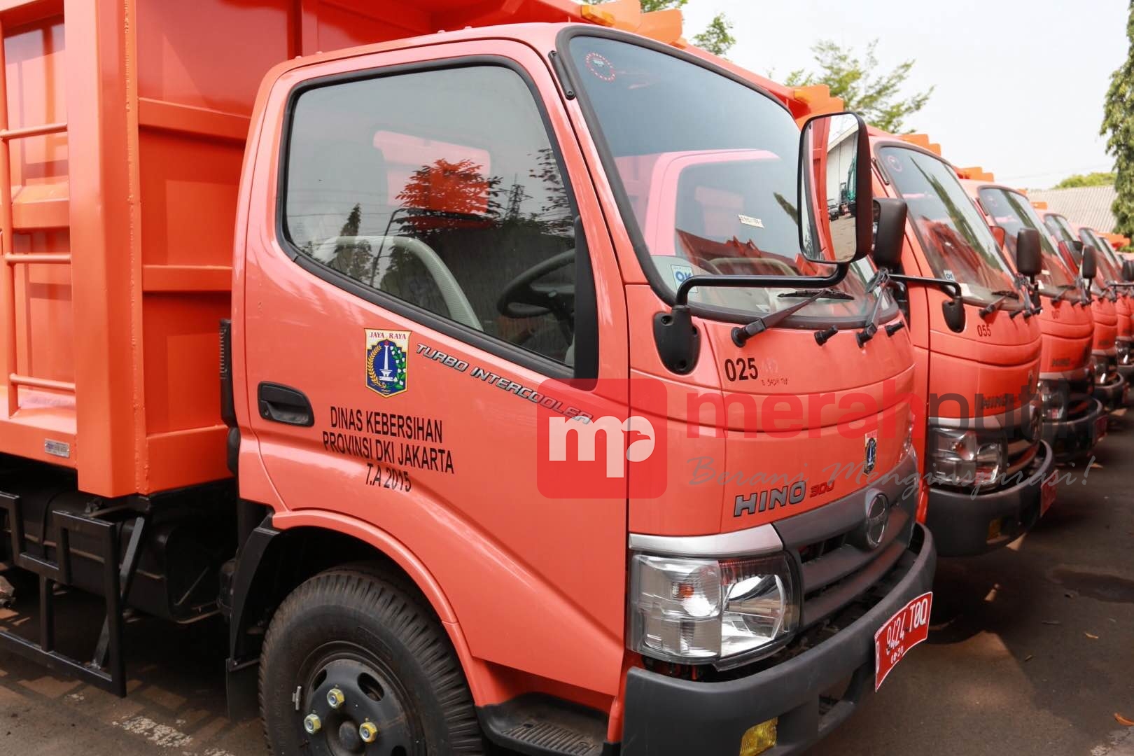 Truk Sampah Baru DKI Dilengkapi GPS