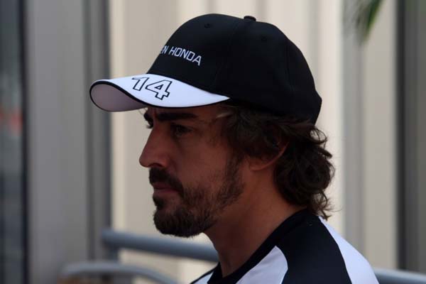Fernando Alonso dan McLaren Fokus Musim 2016