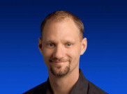 Tesla Pekerjakan Wakil Presiden Google