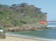 Nikmati Sensasi Tebing Karang di Pantai Pok Tunggal Yogyakarta