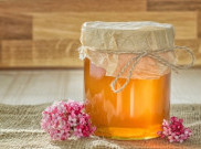 Musnahkan Jerawat dengan Cuci Muka Pakai Madu