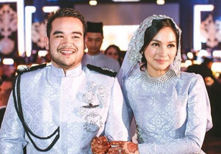 3 Gaun Pernikahan Anggun Tya Arifin