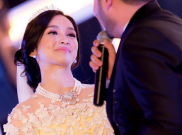 Galeri Foto Pernikahan Tya Arifin dengan Putra Siti Nurhaliza