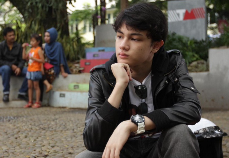 Shawn Adrian Tak Tertarik Jadi Artis?