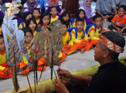 Kota Serang Malam Ini Dibombardir Dua Pertunjukan Wayang Di Tempat Berbeda