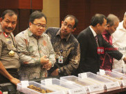 Kepolisian Gagalkan Penyelundupan 84 Kontainer Tekstil dan Minerba