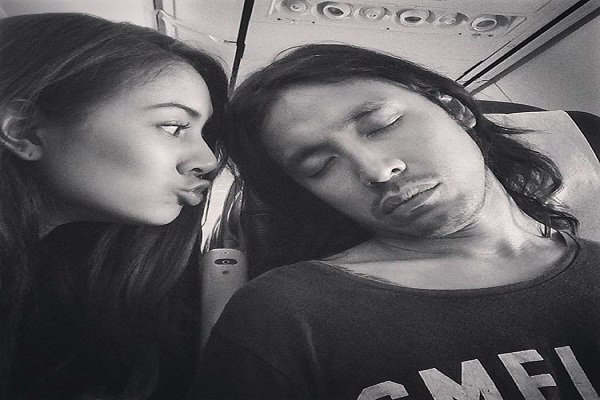 Aurelie Moeremans dan Ello Pacaran?