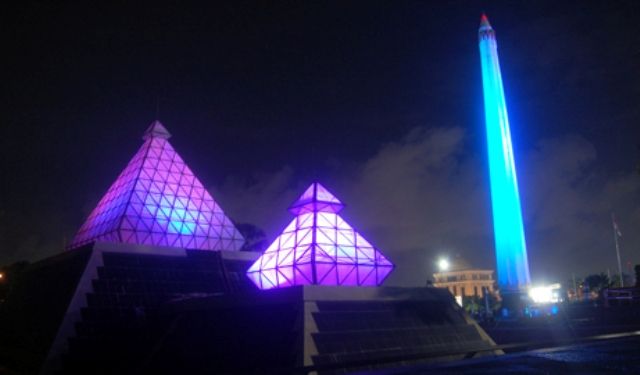 Tugu Pahlawan, Wisata Bernilai Sejarah di Surabaya
