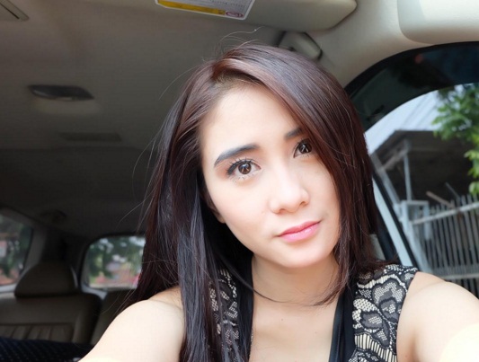 Ryana Dea Bantah Hubungan Asmaranya Hanya Setingan 