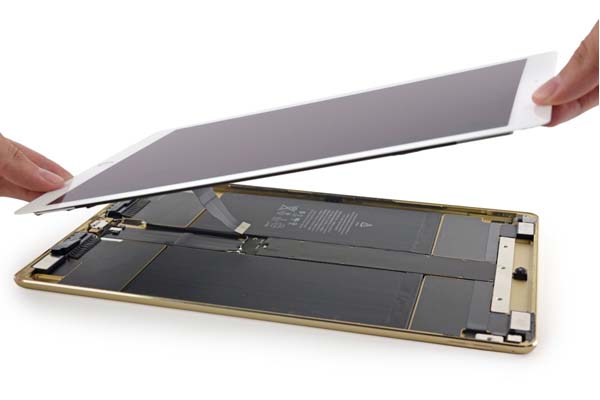 iPad Pro Sulit Diperbaiki