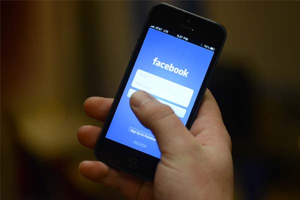 Facebok Uji Fitur Pengenalan Wajah