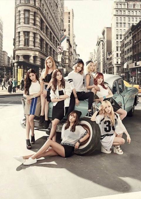 Bersama 'Baby-G' Para Anggota Girls Generation Tampil Dewasa