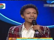 Ephy Tampil Tanpa Beban di Stand Up Comedy Academy 