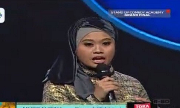 Musdalifah Banjir Pujian di Grand Final Stand Up Comedy Academy