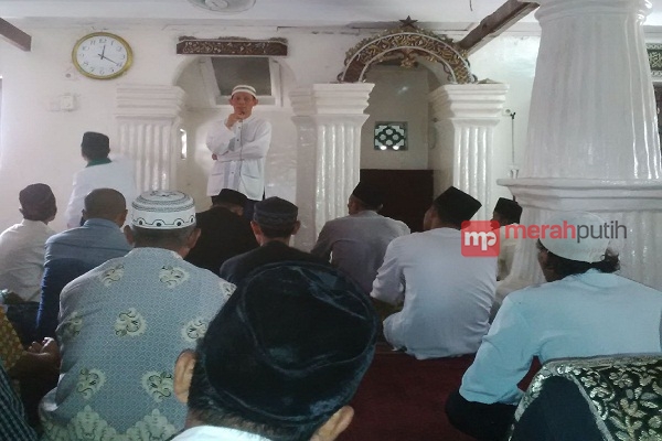 Noorsy Tentang Kebijakan Kereta Cepat Saat Ceramah Jumat