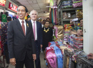 Jokowi dan PM Australia Blusukan ke Tanah Abang