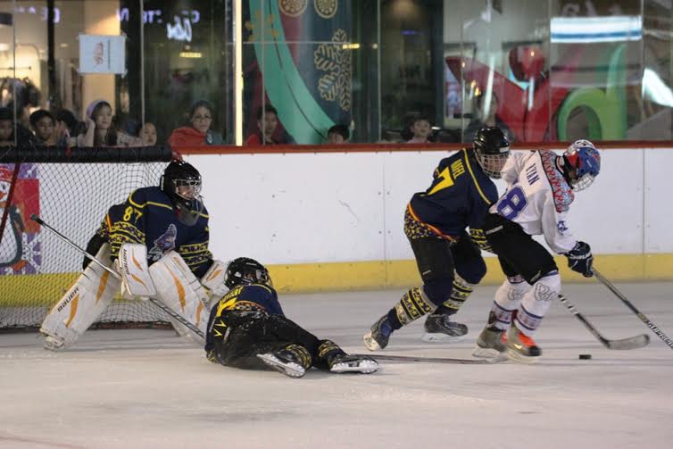 BX Ring Bina Atlet Muda Ice Hockey Menuju SEA Games 2017