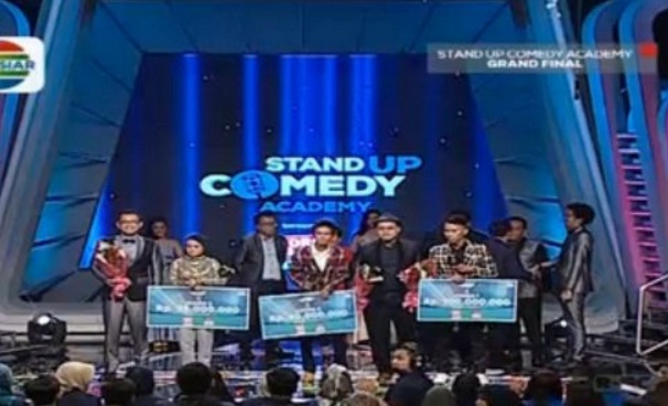 Cemen Juara Stand Up Comedy Academy