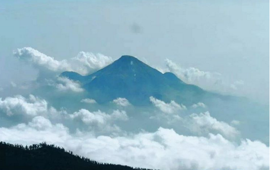 127 Situs Peninggalan Majapahit Ditemukan di Gunung Penanggungan