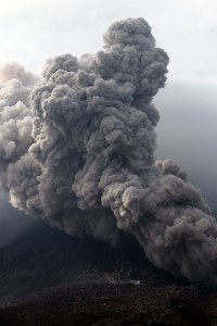Sinabung Erupsi Lagi