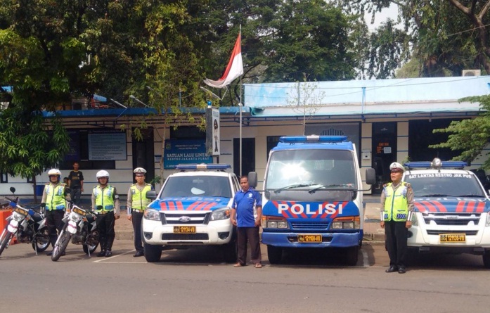 Musim Hujan, Petugas Polri Siaga Banjir