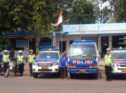 Musim Hujan, Petugas Polri Siaga Banjir 