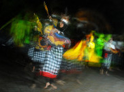 Mengenal Kudu Leumpang, Kesenian Wayang Sukuraga