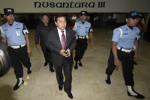 Breaking News, Setya Novanto Mundur