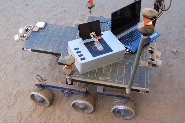 NASA Buat Laptop untuk Temukan Kehidupan di Planet Lain