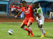 Persija Benamkan PBR di Laga Perdana