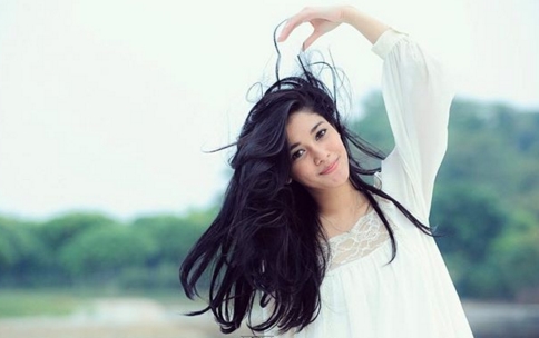 Naysila Mirdad Ingin Punya Pacar Seperti Sang Ayah